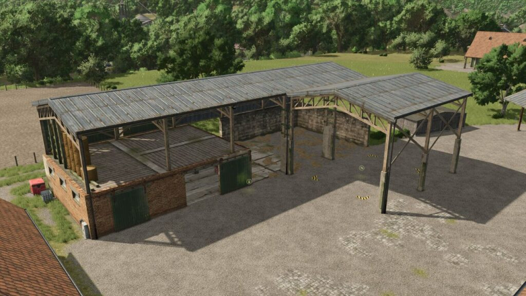 Ivoy Straw Hangar