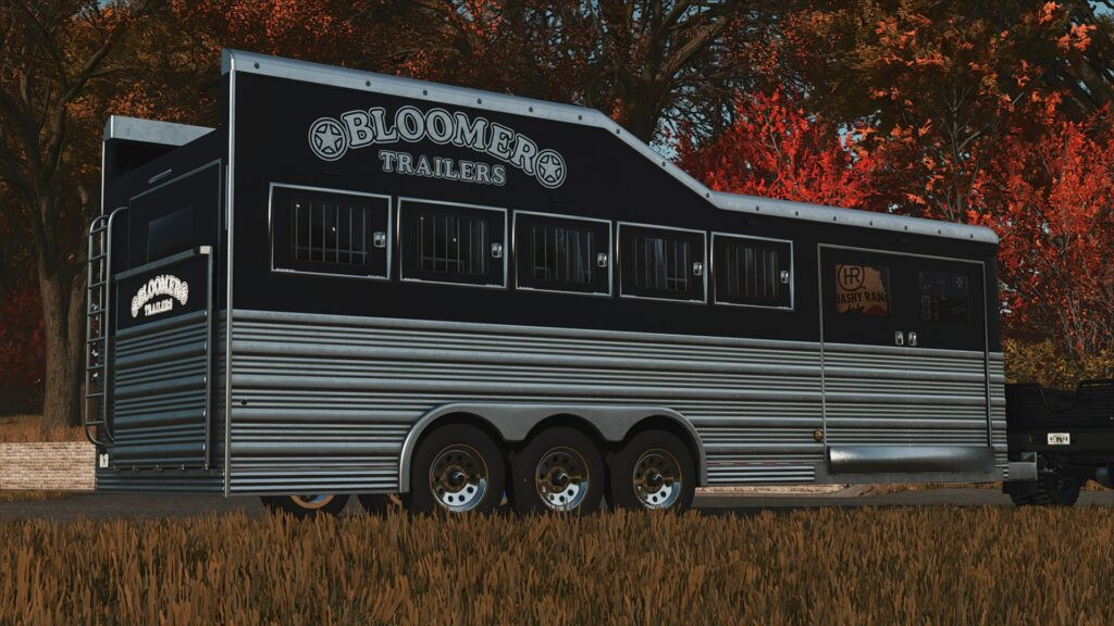 2025 Bloomer 5 Horse Bumper Pull Trailer