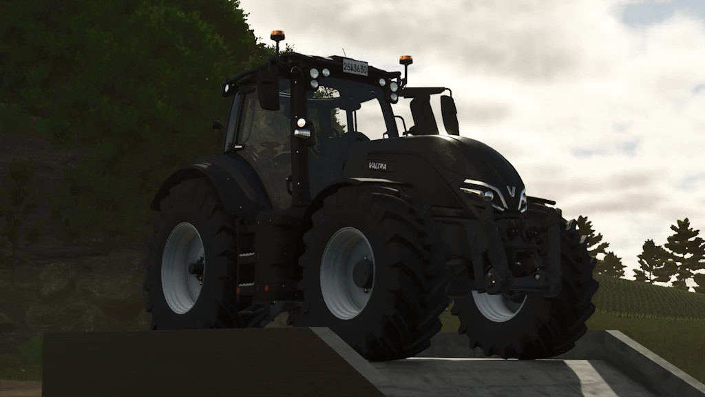 Valtra Q Series Rust Edition