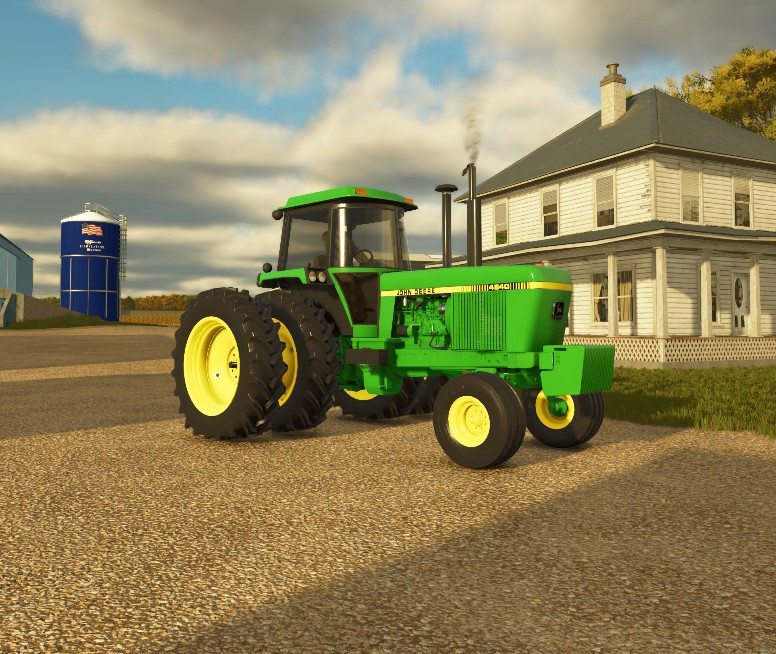 John Deere 4840