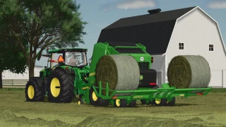 John Deere 561R Round Baler